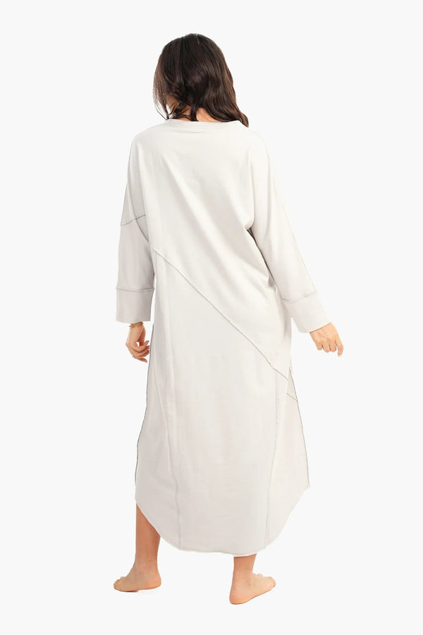 Long-sleeved nightgown