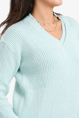 بلوفر مضلع برقبة على شكل حرف V