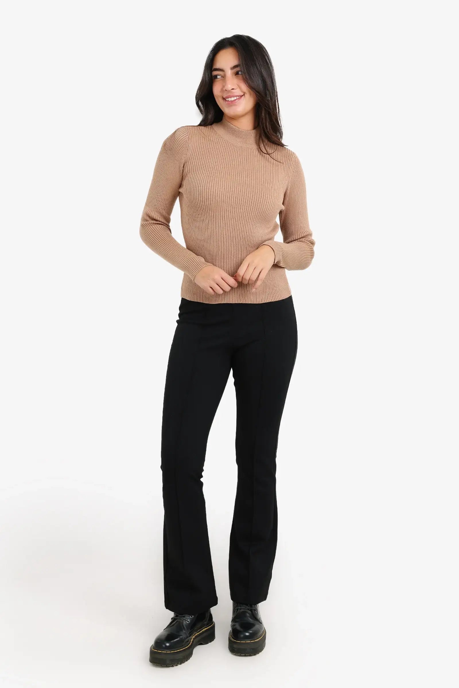 Ribbed turtleneck pullover