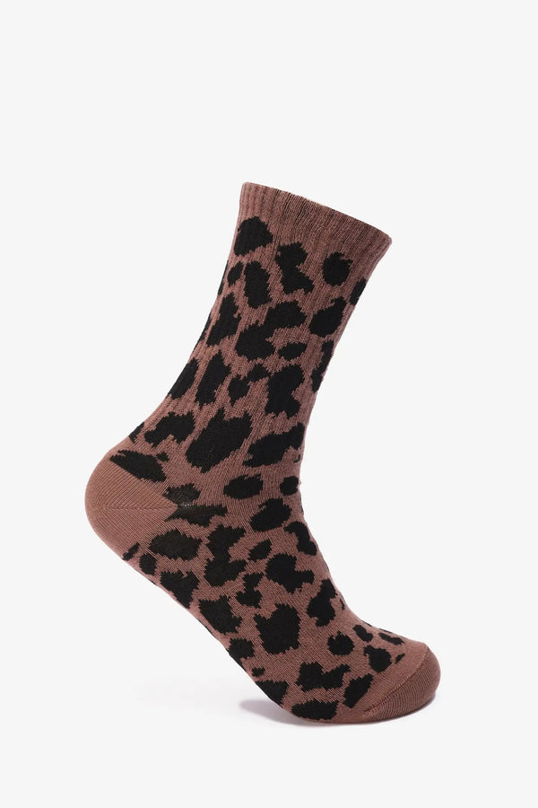 جوارب طويلة بنقشة جلد النمر