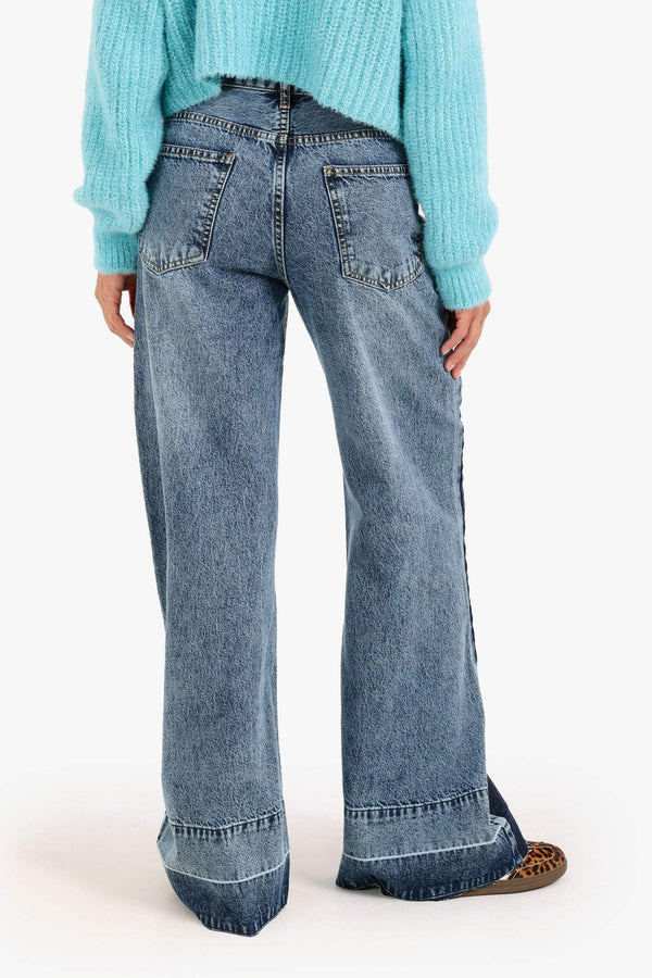 Two-tone jeans
