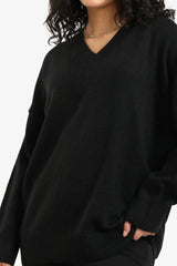 بلوفر محبوك بحواف مضلعة