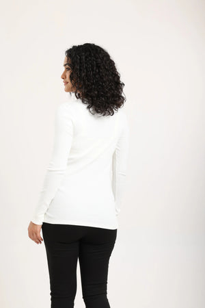 Ribbed long-sleeved blouse