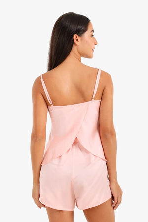 طقم بيجامة ساتان غير متماثل