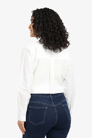 Comfortable shirt with a classic collar