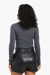 Ribbed long-sleeved blouse