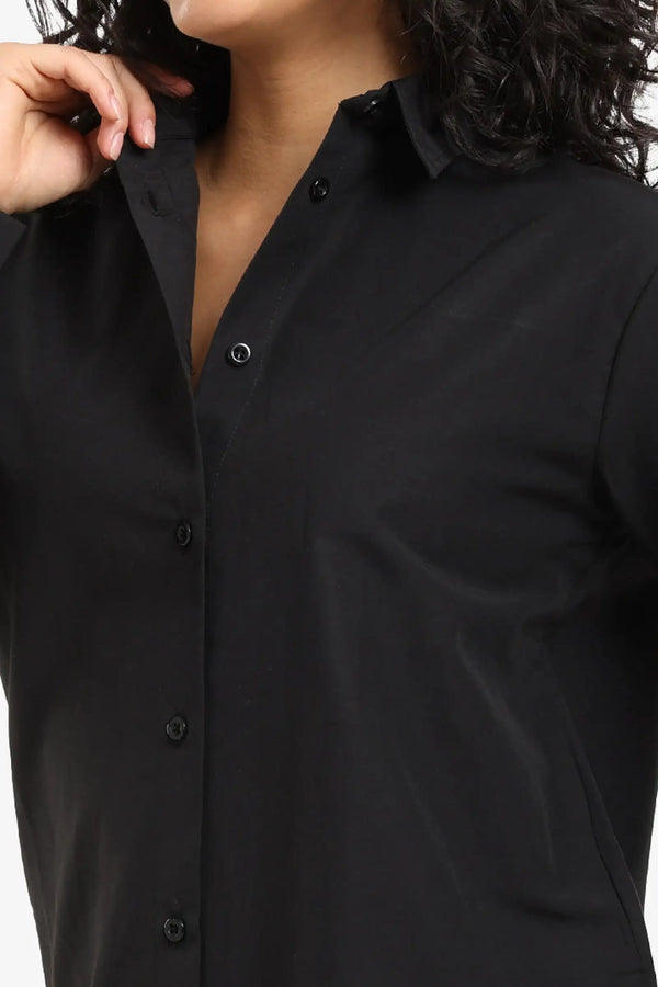 Comfortable shirt with a classic collar