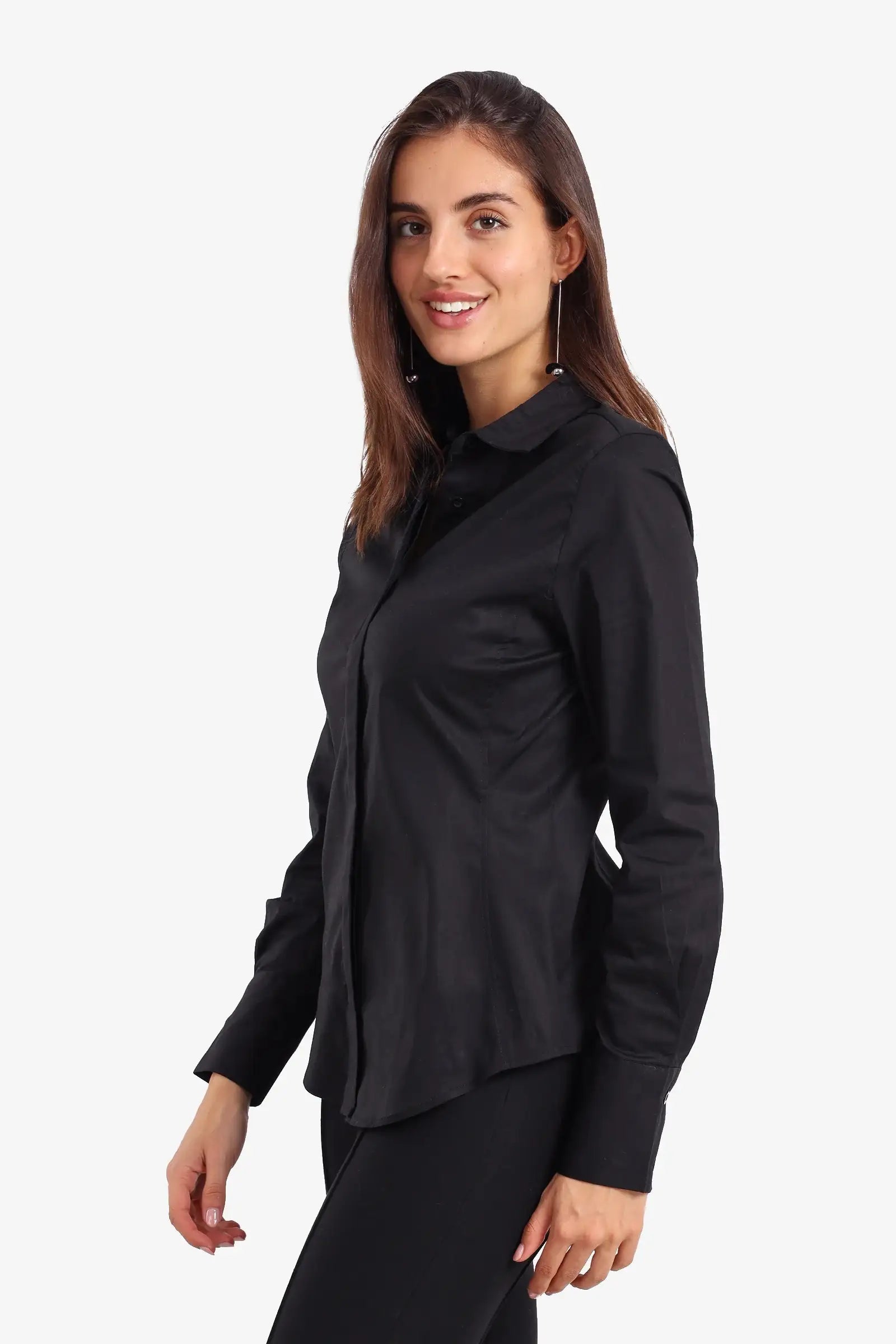 قميص ذو حافة غير متماثلة