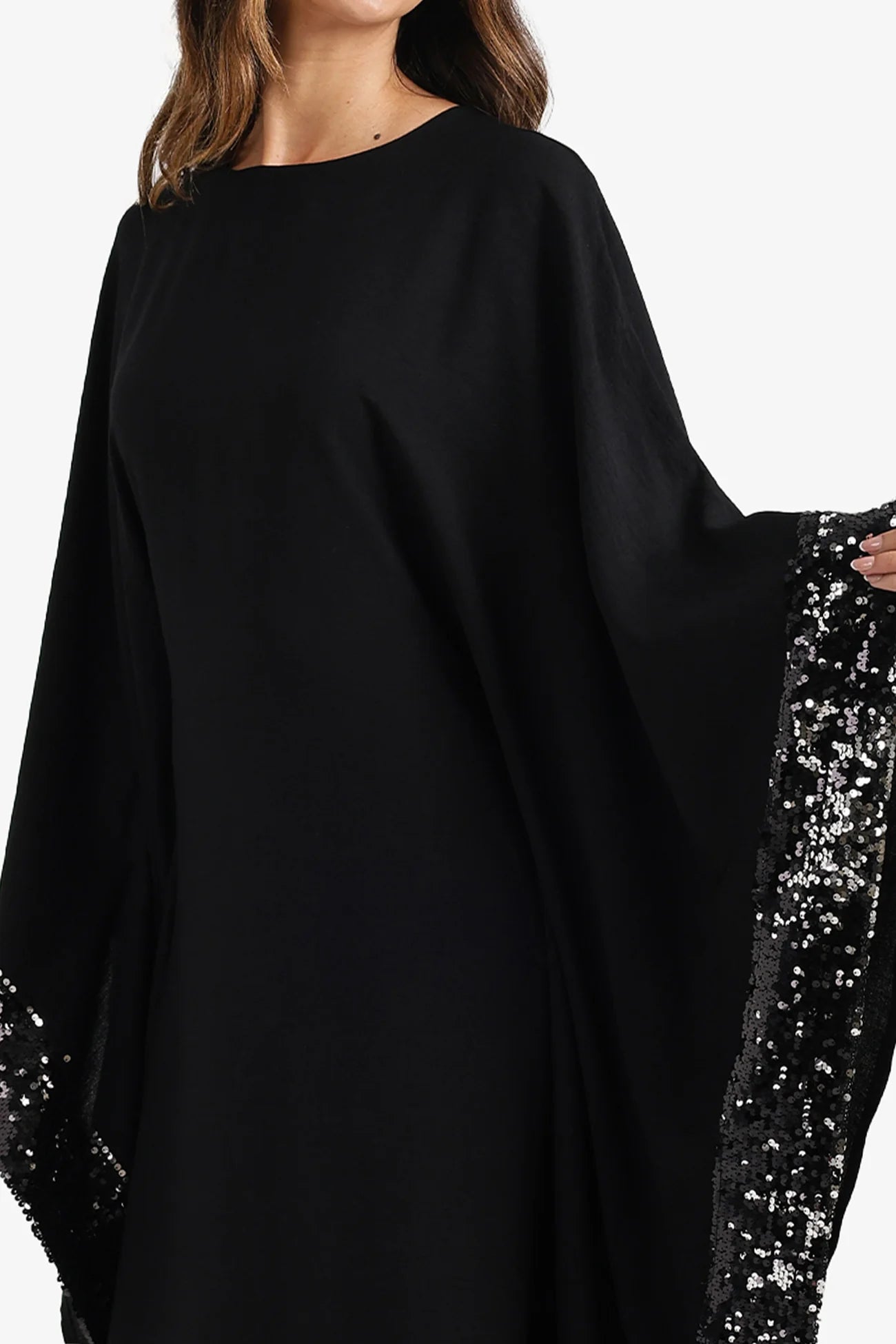 عباية بحواف ترتر