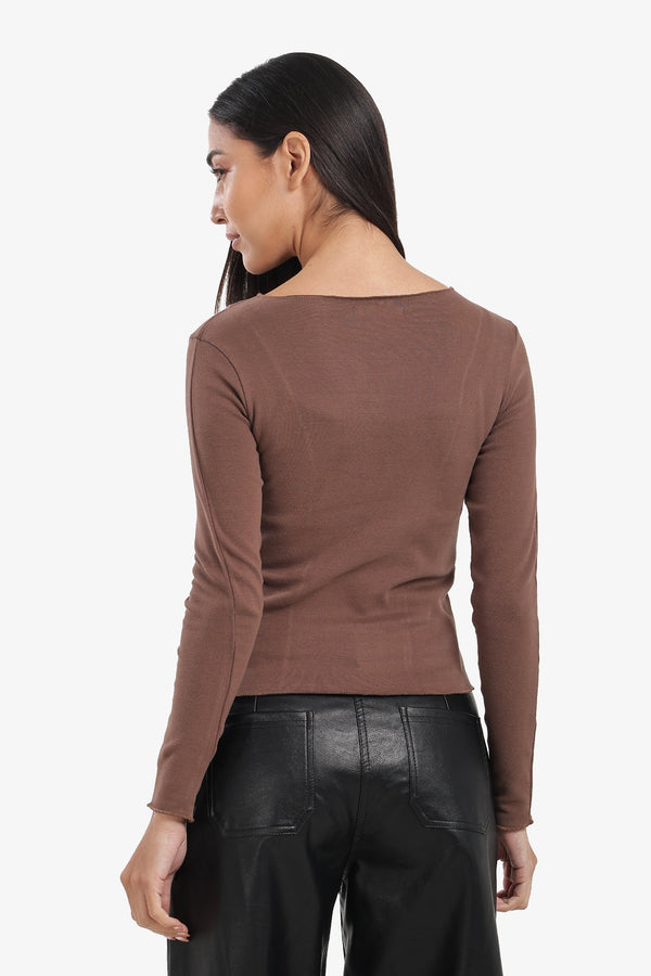 Boat Neck بياقة   slim fit توب