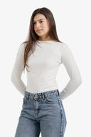 Boat Neck بياقة   slim fit توب