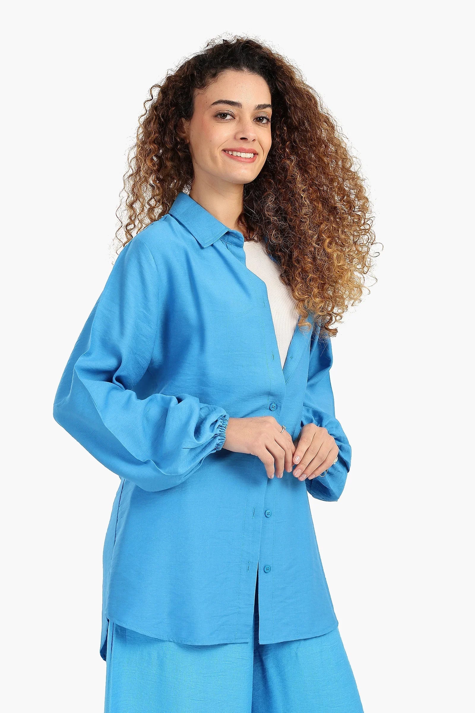 قميص كتان بأكمام طويلةو بسوار مطاطي - Carinasaudi.com