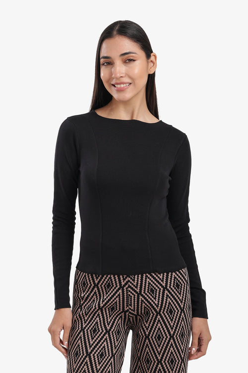 Boat Neck بياقة   slim fit توب
