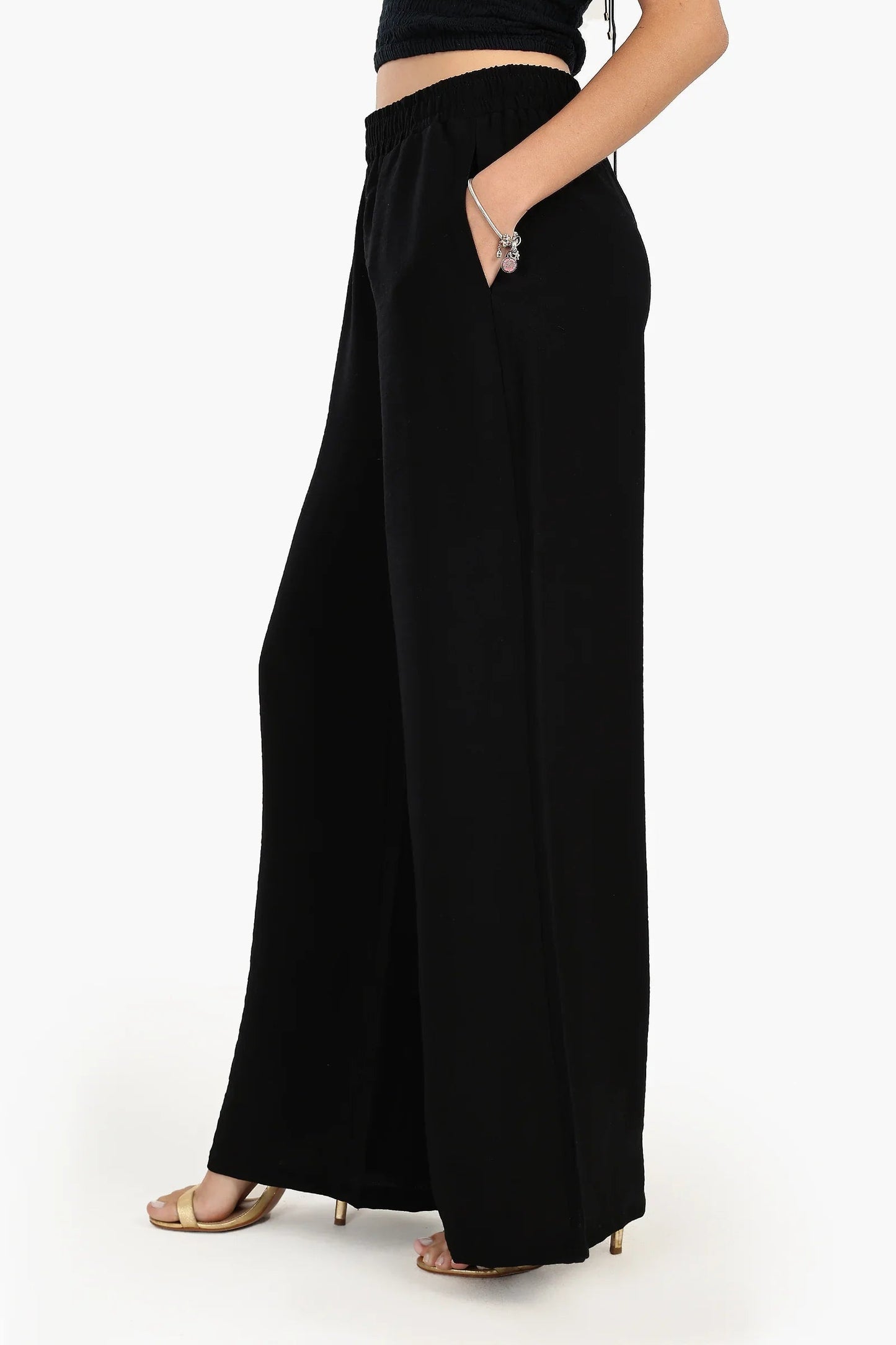 بنطال بخصر عالي و بقصة ساق واسعة - Carinasaudi.com