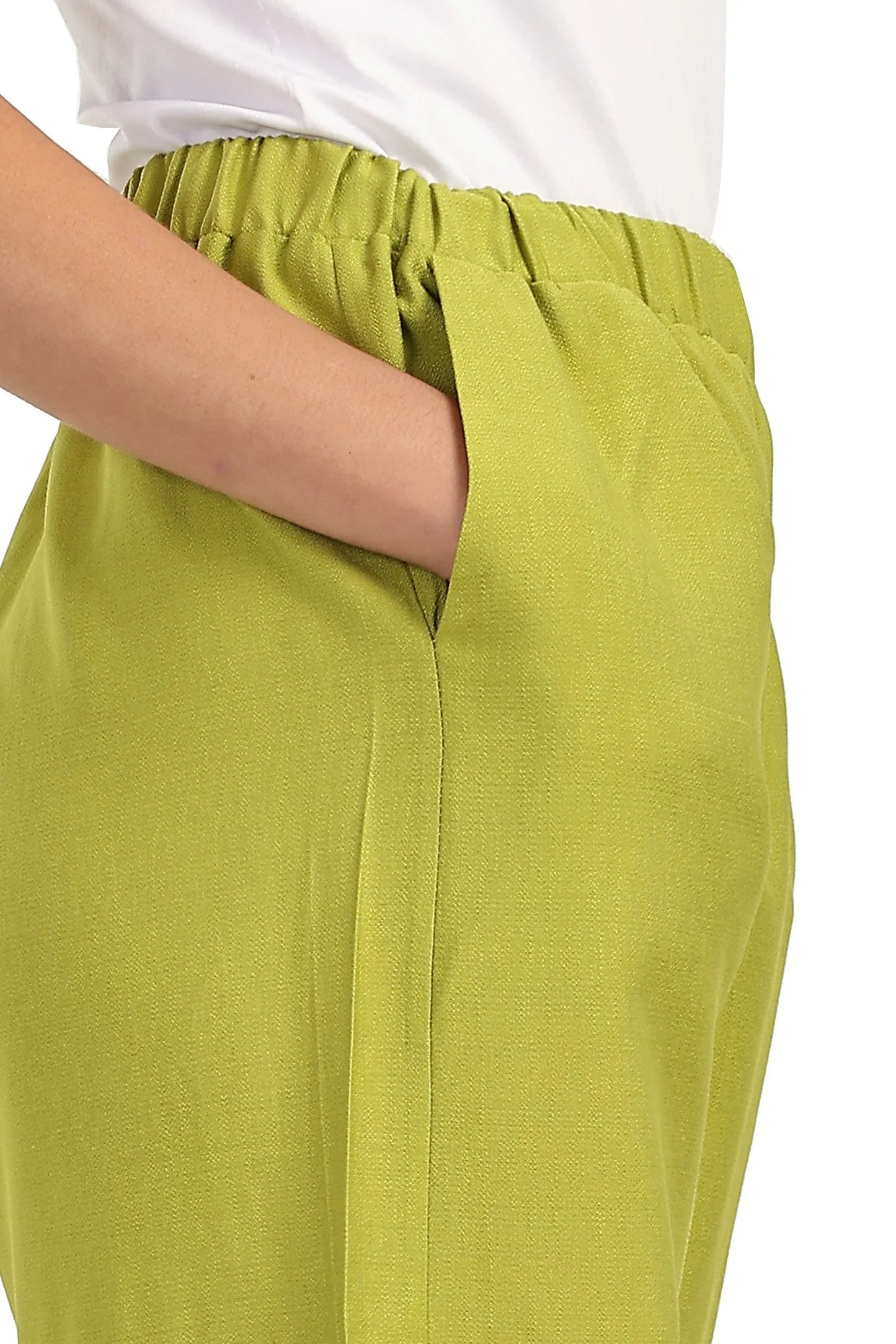 بنطال بخصر عالي و بقصة ساق واسعة - Carinasaudi.com