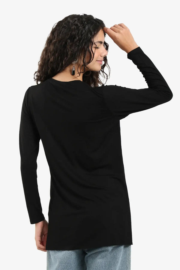 long-sleeved poplin blouse