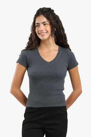 Fitted blouse with a V-neck