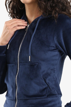 طقم بيجاما برقبة بغطاء للرأس