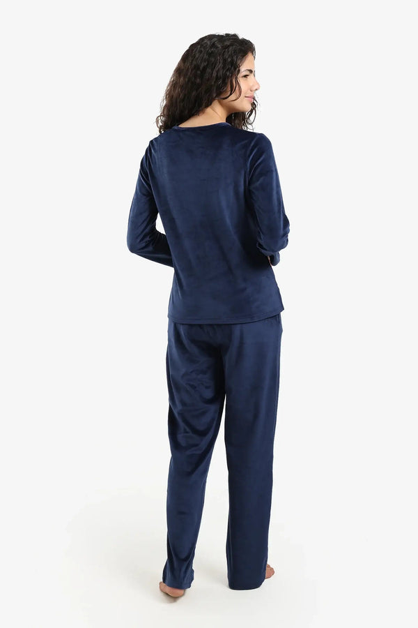 v V-neck pajama set