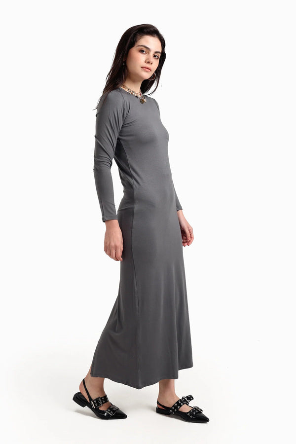 Long dress with long sleeves