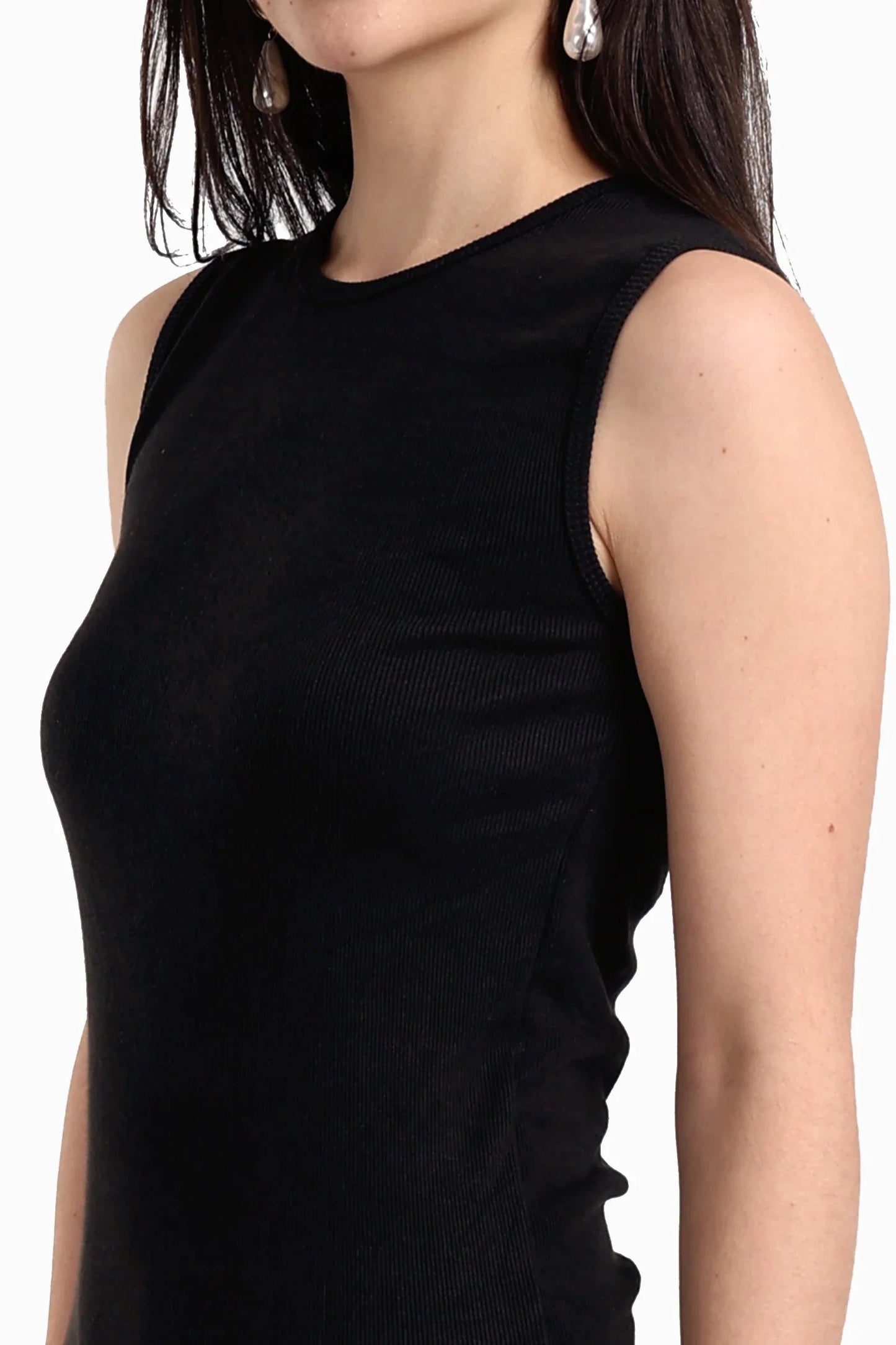 فستان متوسط الطول بدون اكمام بفتحة جانبية - Carinasaudi.com