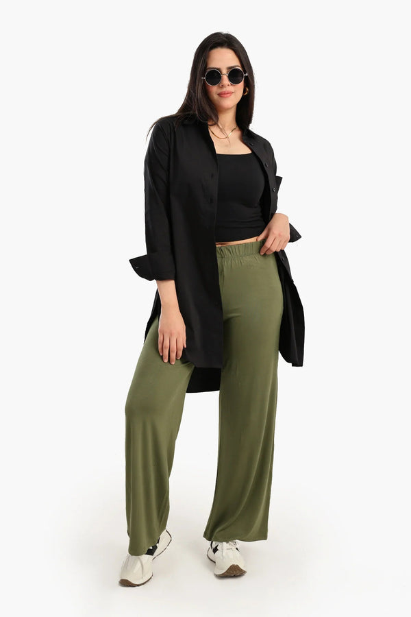 Long-sleeved cotton shirt with front buttons