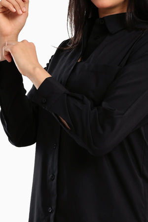 Long-sleeved cotton shirt with front buttons