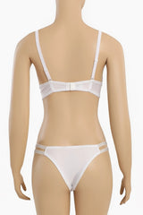 طقم مكون من صدرية و سروال داخلي مزين بالخرز - Carinasaudi.com