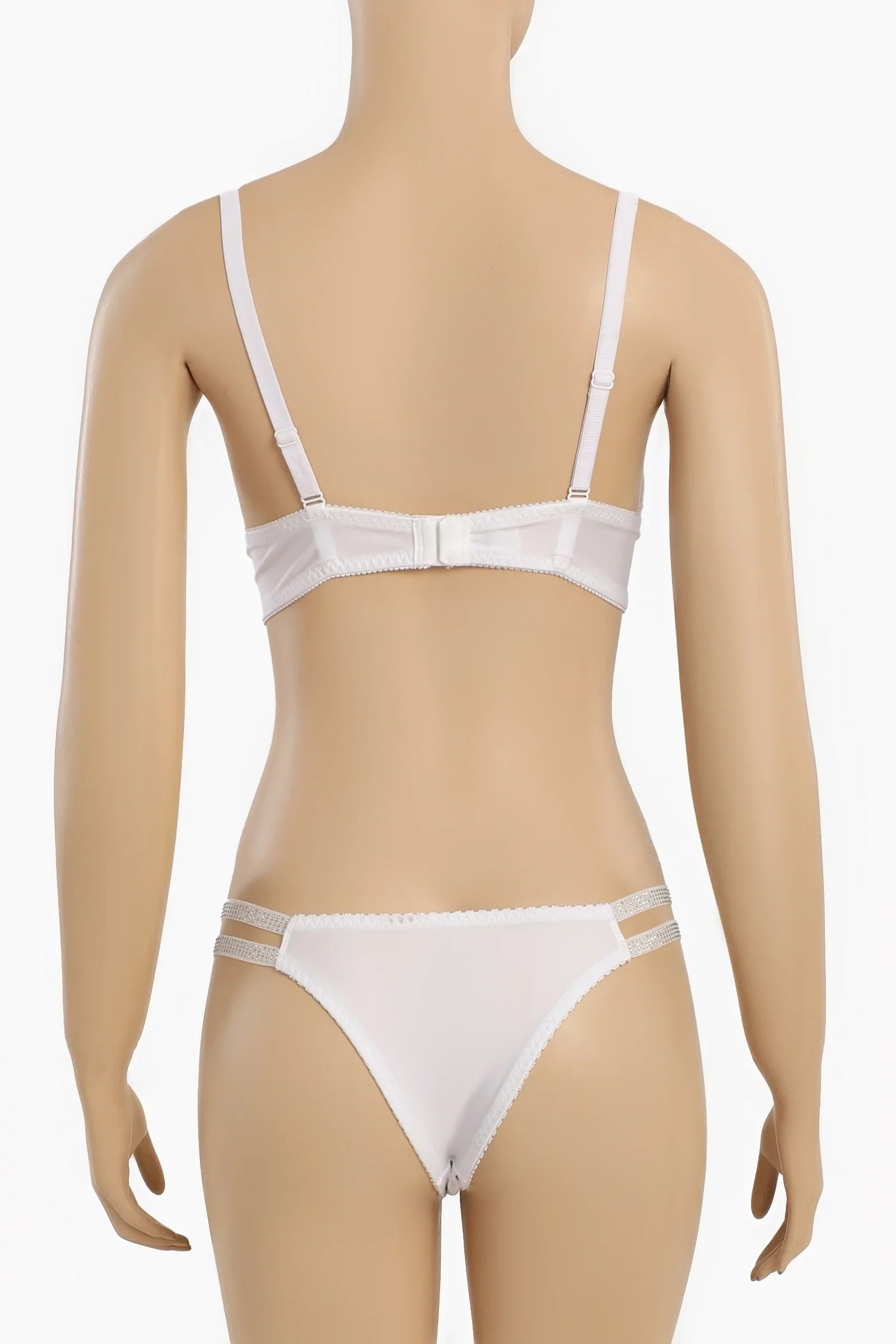 طقم مكون من صدرية و سروال داخلي مزين بالخرز - Carinasaudi.com