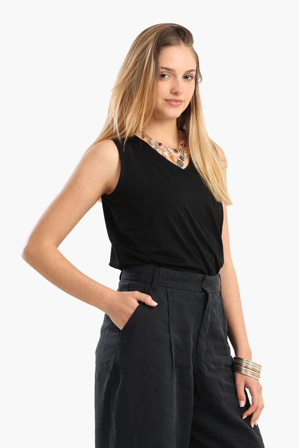 Sleeveless V-neck blouse