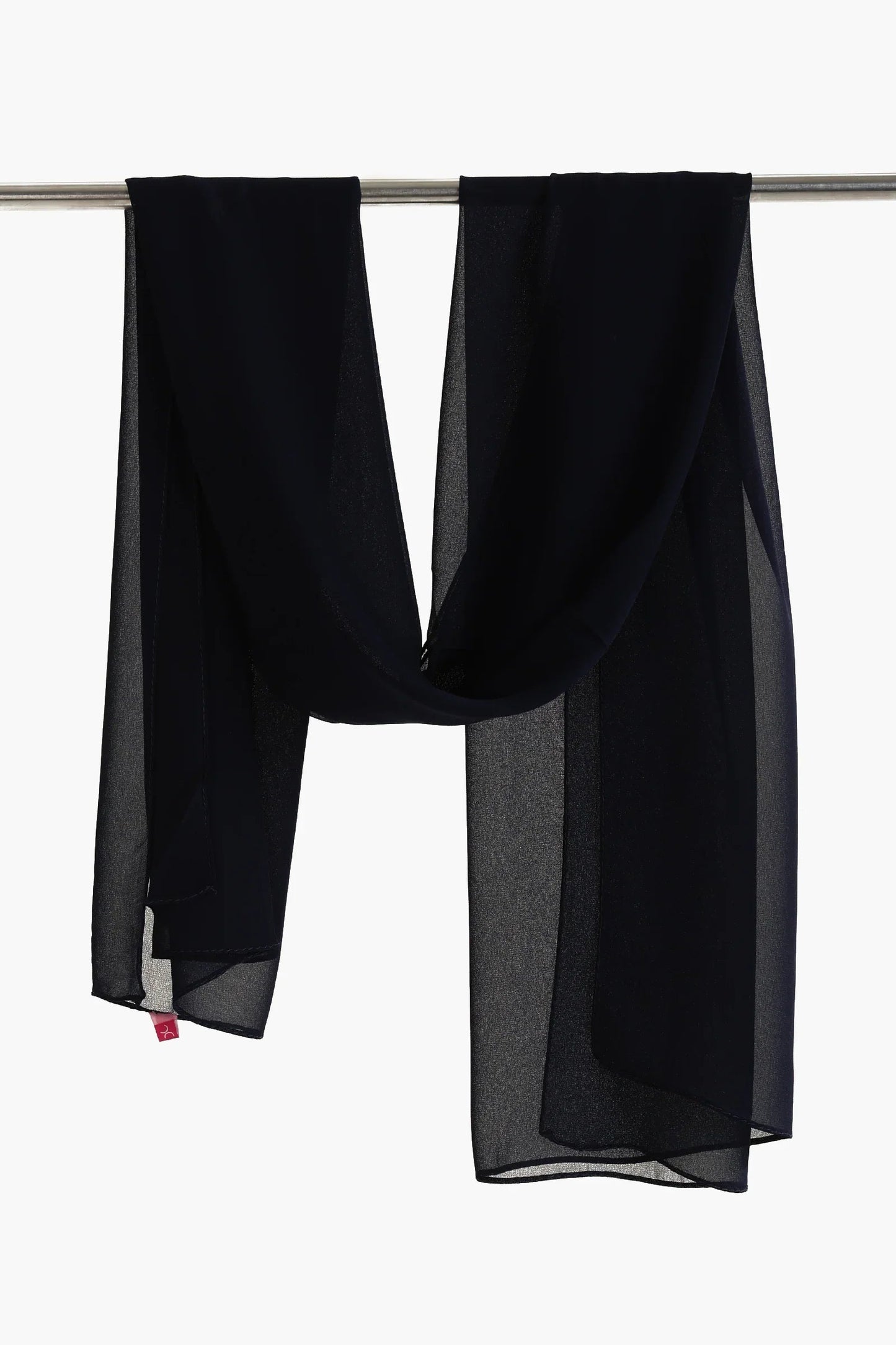 وشاح شيفون بنمط سادة - Carinasaudi.com