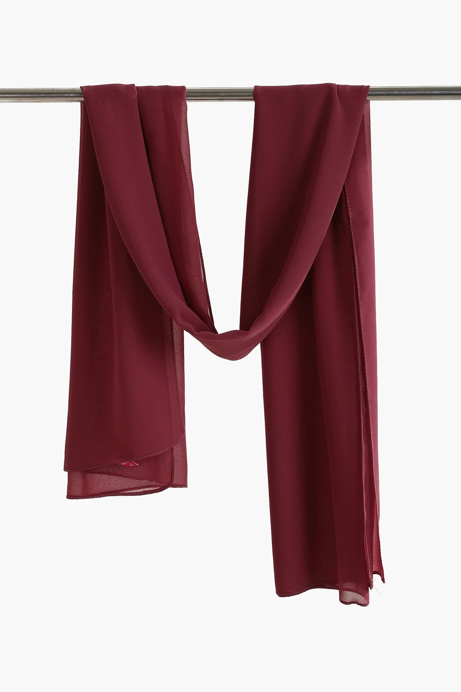 وشاح شيفون بنمط سادة - Carinasaudi.com