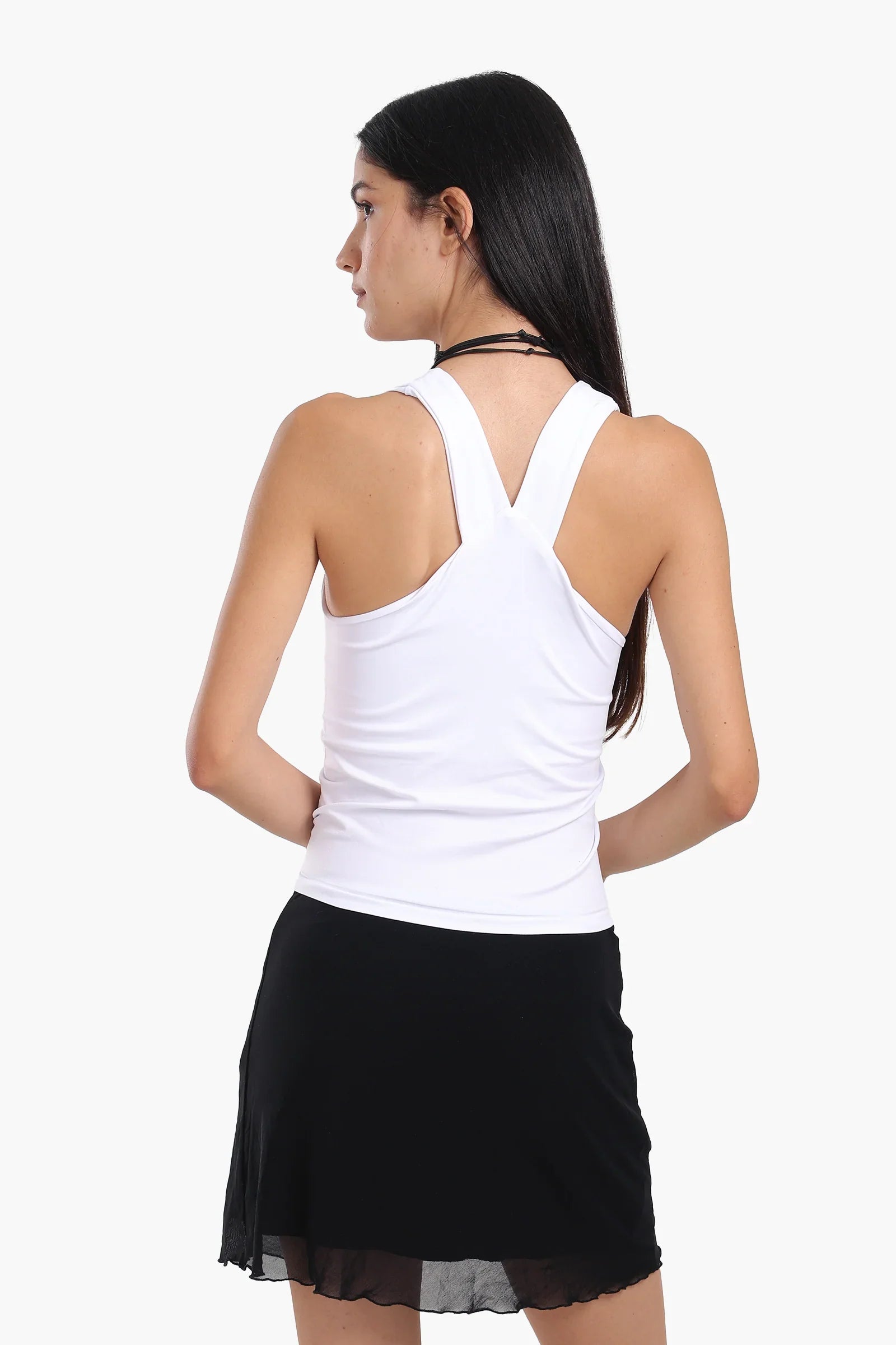 بلوزة بدون اكمام برقبة دائرية - Carinasaudi.com