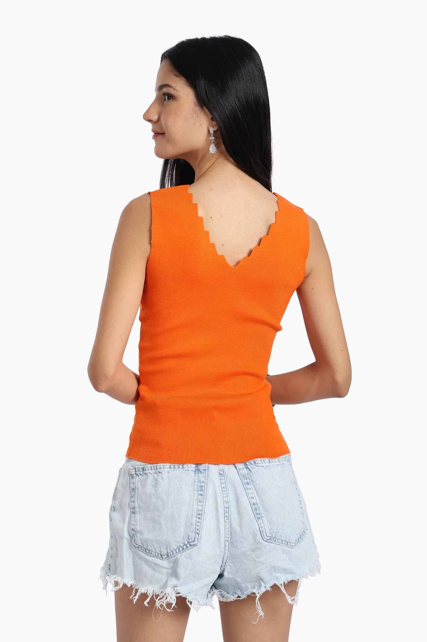 بلوزة بدون درزات بفتحة رقبة - Carinasaudi.com