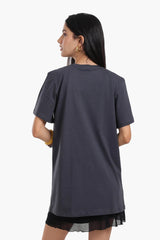 فستان قطني بأكمام قصيرة و حواف شبك - Carinasaudi.com