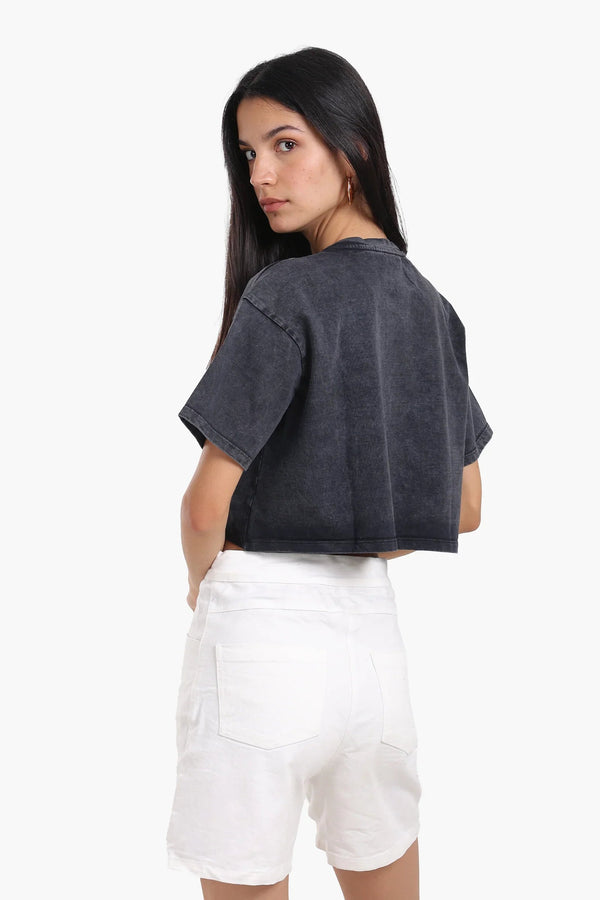 Short-sleeved T-shirt
