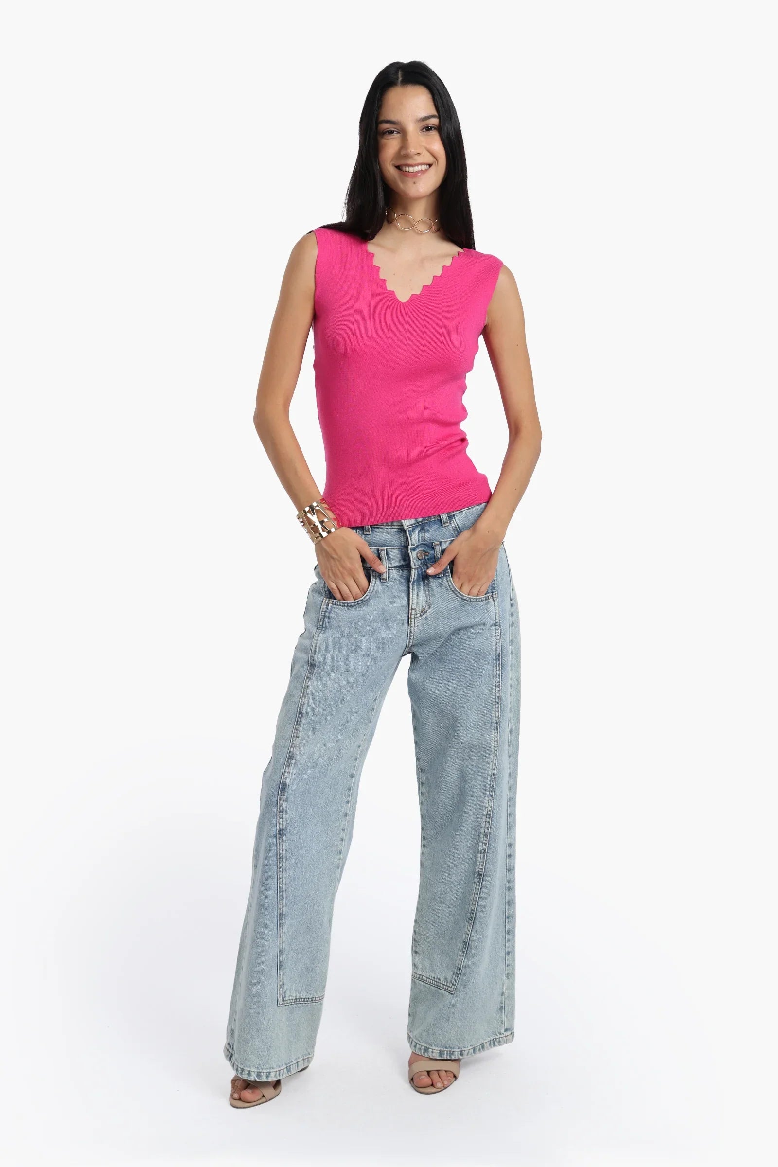 بلوزة بدون درزات بفتحة رقبة - Carinasaudi.com