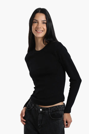 بياقة دائريه وتصميم مضلع Slim Fitتوب