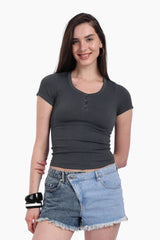 بلوزة بدون اكمام بدون درزات - Carinasaudi.com