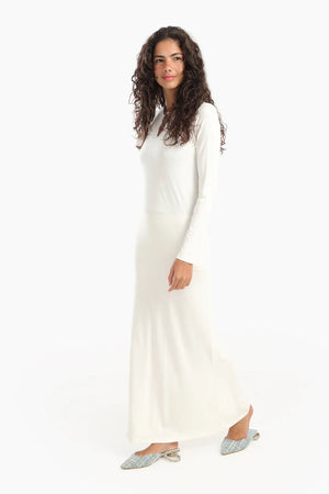 Long dress with long sleeves