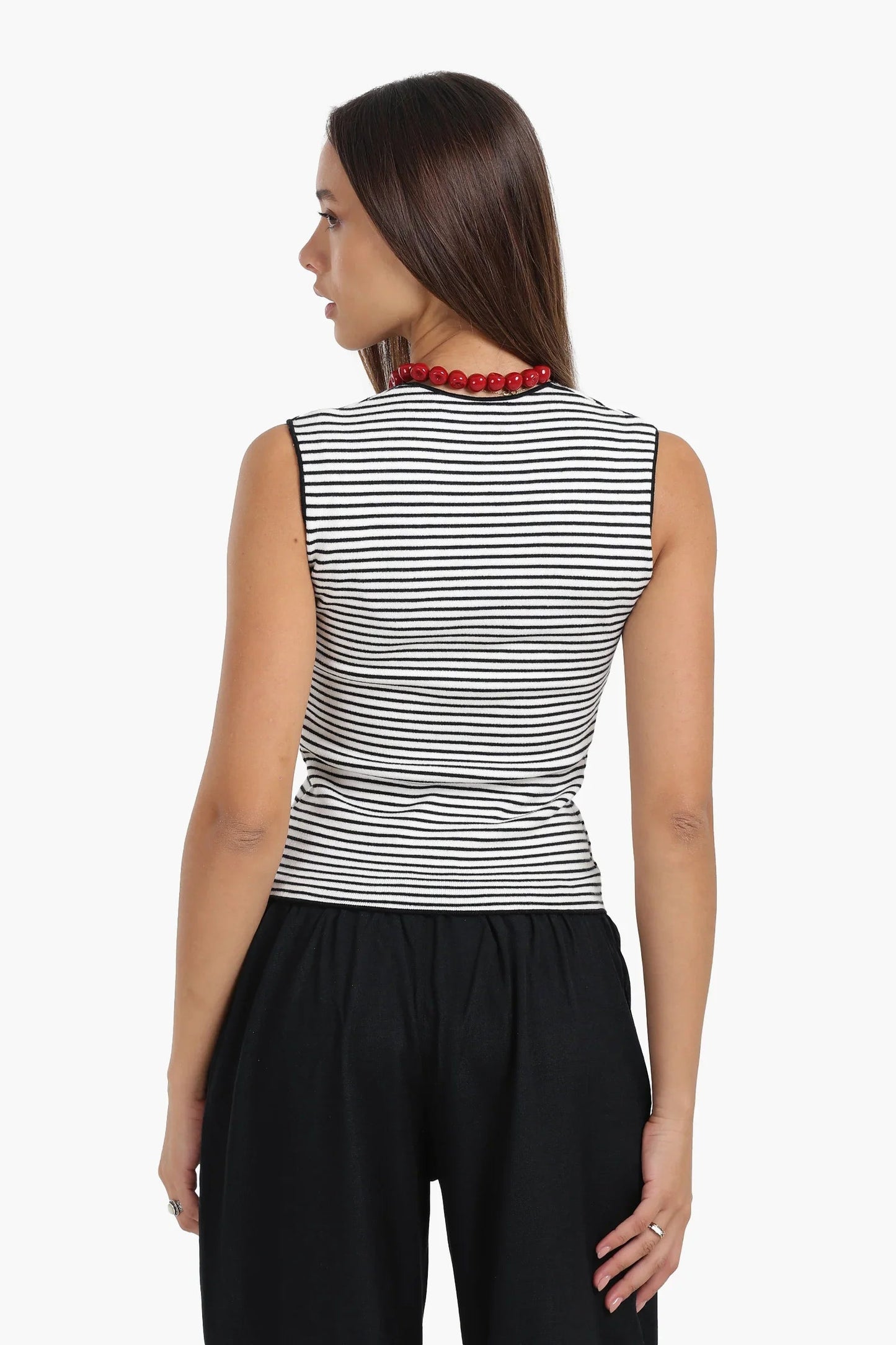 بلوزة بدون أكمام - Carinasaudi.com