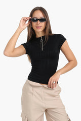 بلوزة دون درزات مضلعة باكمام قصيرة - Carinasaudi.com