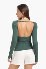 بلوزة مايكروفيبر بدون درزات و بدون ظهر - Carinasaudi.com