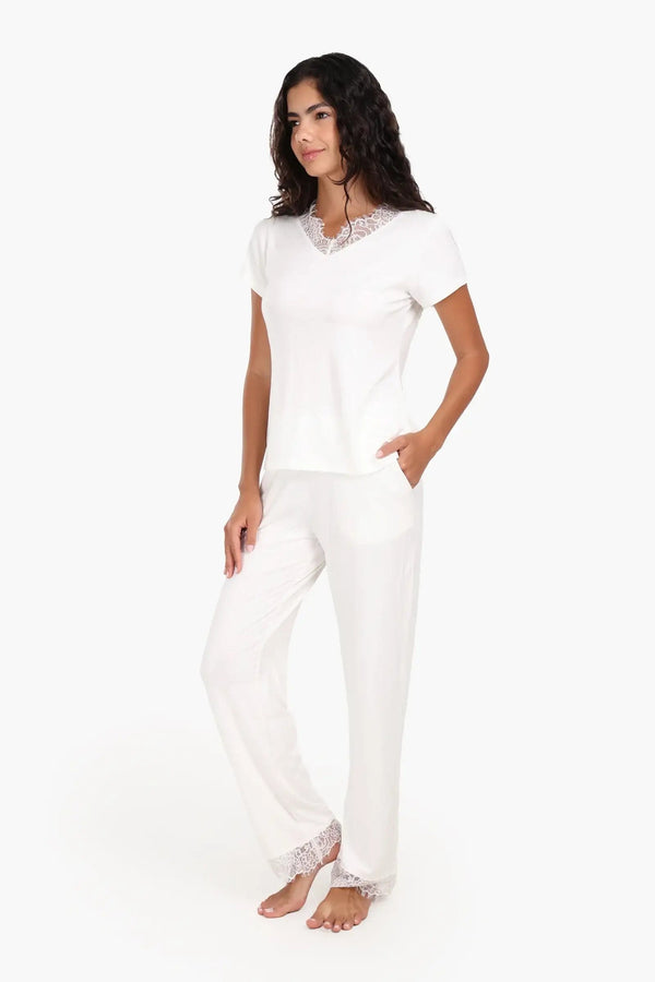 Pajama set with lace trim