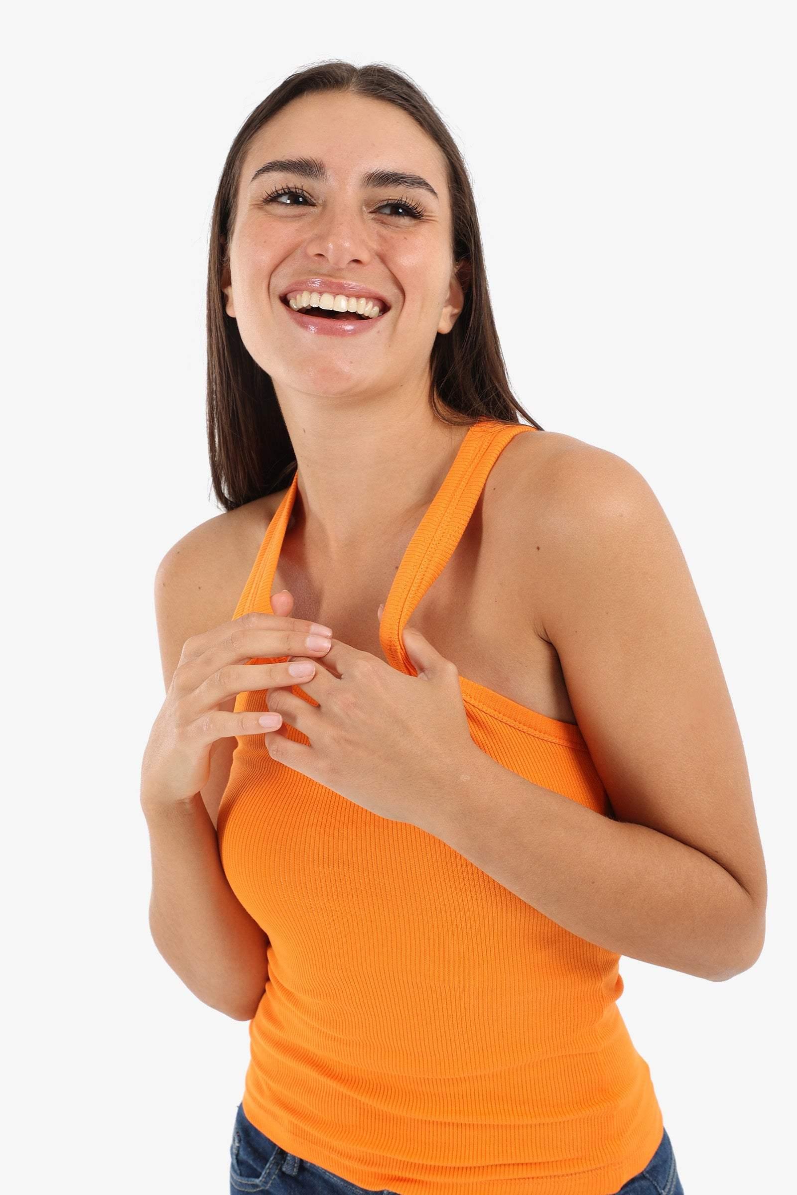 بلوزة بدون اكمام - Carinasaudi.com