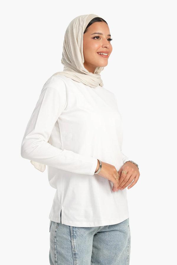 تي شيرت بأكمام طويلة
