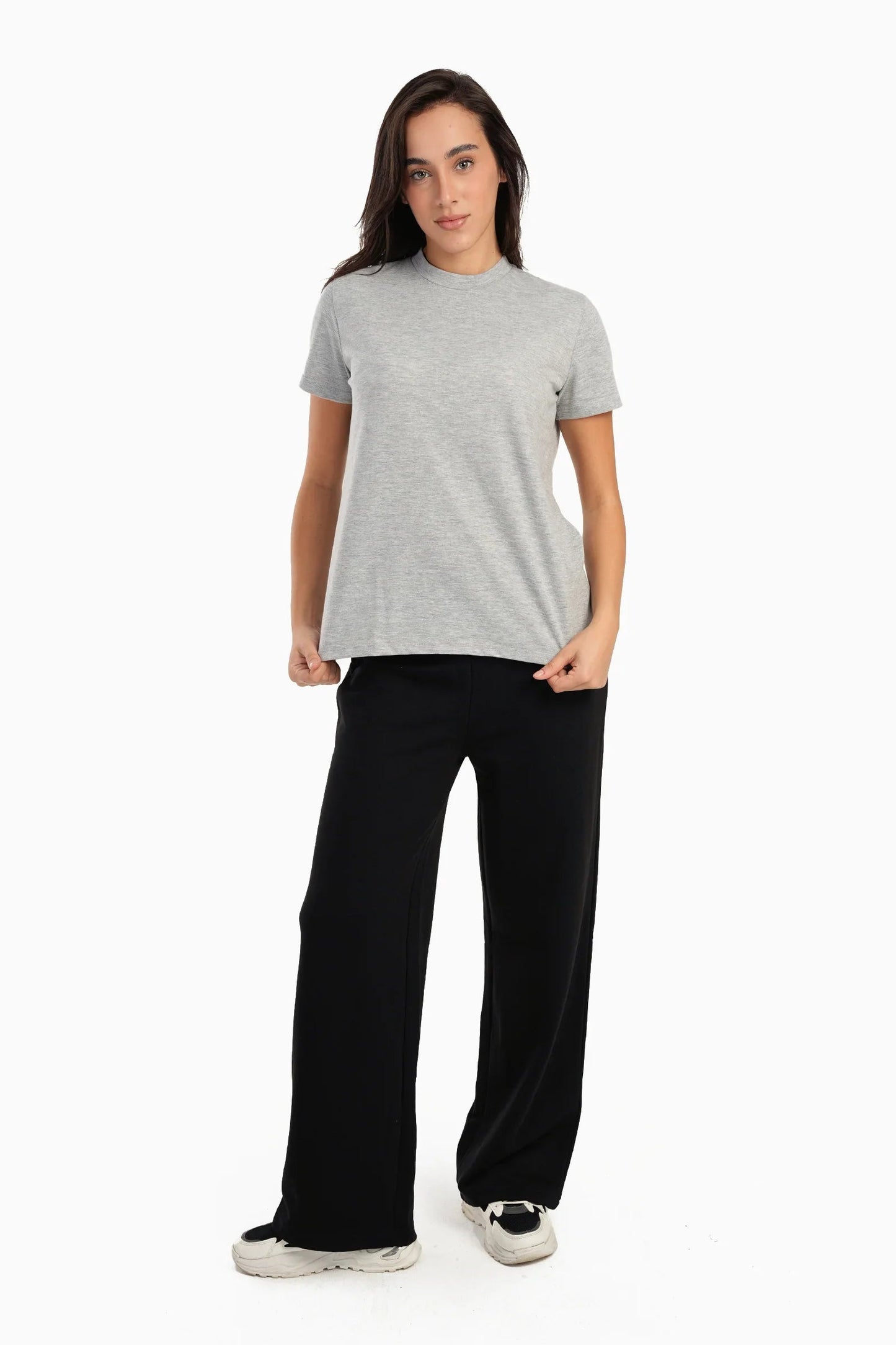 تي شيرت بأكمام قصيرة - Carinasaudi.com