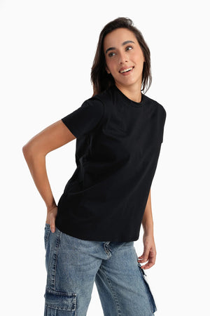 Short-sleeved t-shirt