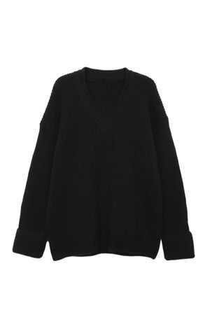 بلوفر مضلع برقبة على شكل حرف V