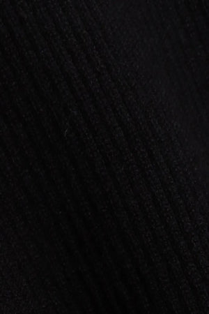 بلوفر مضلع برقبة عالية